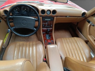 Mercedes 560 sl r107 v8 5.6l 242ch sl occasion simplicicar lyon ouest simplicicar simplicibike france