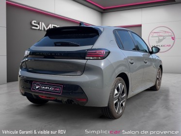 Peugeot 208 100ch allure / sièges chauffants / carplay / caméra / garantie peugeot occasion simplicicar salon de provence...