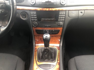 Mercedes classe e 220 cdi elégance garantie 12 mois/entretien nickel/interieur tres propre occasion simplicicar charmes...
