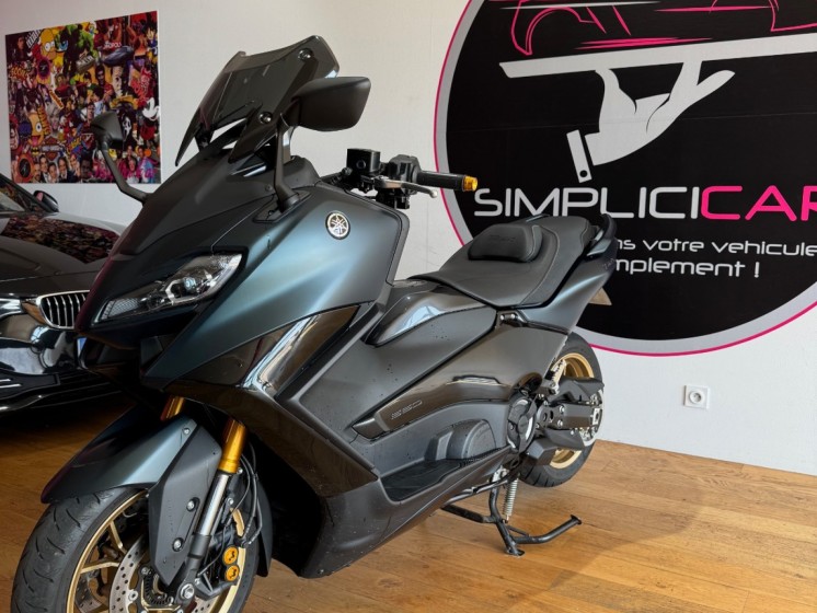 Yamaha tmax tech max t-max 560cm tech max dark petrol ligne akrapovitch occasion parc moto simplicicar simplicibike france Yamaha tmax tech max t-max 560cm tech max dark petrol ligne akrapovitch occasion parc moto simplicicar simplicibike france