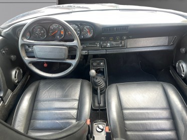 Porsche 911 3.2 231 ch targa carrera moteur type 930/26 boîte 915 à 5 rapports garantie 12 mois occasion simplicicar royan...