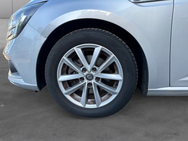 Renault megane iv berline tce 130 energy edc limited || garantie 12 mois || occasion osny simplicicar simplicibike france