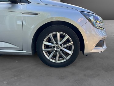 Renault megane iv berline tce 130 energy edc limited || garantie 12 mois || occasion osny simplicicar simplicibike france