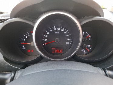 Kia soul 1.6 crdi 115 ch absolute white occasion simplicicar velay simplicicar simplicibike france