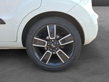 Kia soul 1.6 crdi 115 ch absolute white occasion simplicicar velay simplicicar simplicibike france