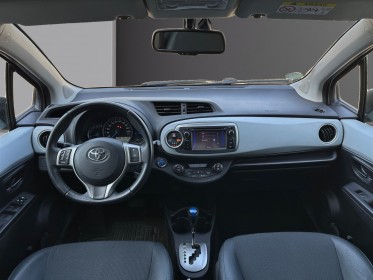 Toyota yaris hybride 100h style - boite auto - caméra - clim auto - régulateur - garantie 12 mois occasion simplicicar...