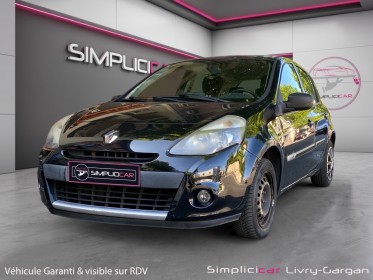 Renault clio iii 1.2 16v 75 eco2 tomtom live occasion simplicicar livry gargan simplicicar simplicibike france
