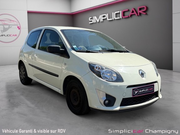 Renault twingo ii 1.2 lev 16v 75 - garantie 12mois - premiere main - ideale jeune permis - entretien prevue pour la vente...