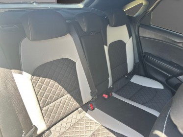 Kia ceed 1.6 crdi 136 ch isg bvm6 gt line - carplay - keyless - garantie 12 mois occasion simplicicar poitiers simplicicar...