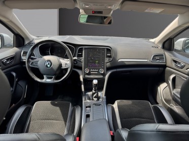 Renault megane iv berline dci 130 energy intens occasion simplicicar lille  simplicicar simplicibike france