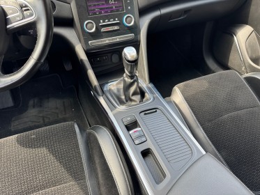 Renault megane iv berline dci 130 energy intens occasion simplicicar lille  simplicicar simplicibike france