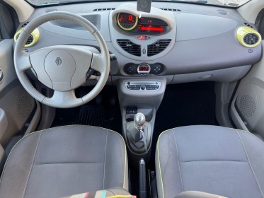 Renault twingo ii 1.2 lev 16v 75 eco2 initiale occasion simplicicar lyon nord  simplicicar simplicibike france
