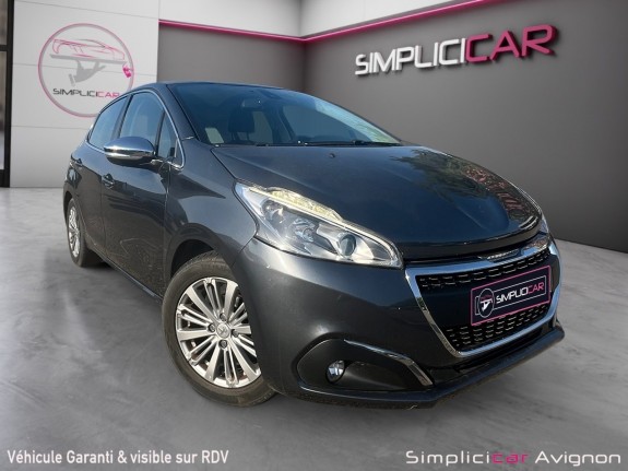Peugeot 208 1.2 puretech 82ch bvm5 allure occasion avignon (84) simplicicar simplicibike france