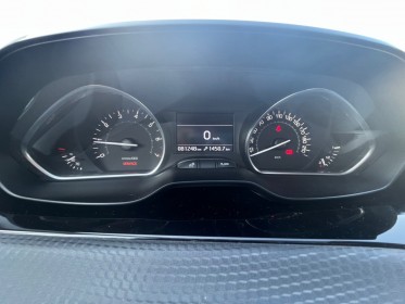 Peugeot 208 1.2 puretech 82ch bvm5 allure occasion avignon (84) simplicicar simplicibike france