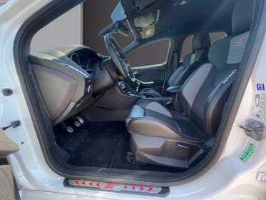 Ford focus sw 2.0 ecoboost 250 ss st occasion simplicicar limoges  simplicicar simplicibike france