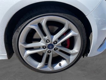 Ford focus sw 2.0 ecoboost 250 ss st occasion simplicicar limoges  simplicicar simplicibike france