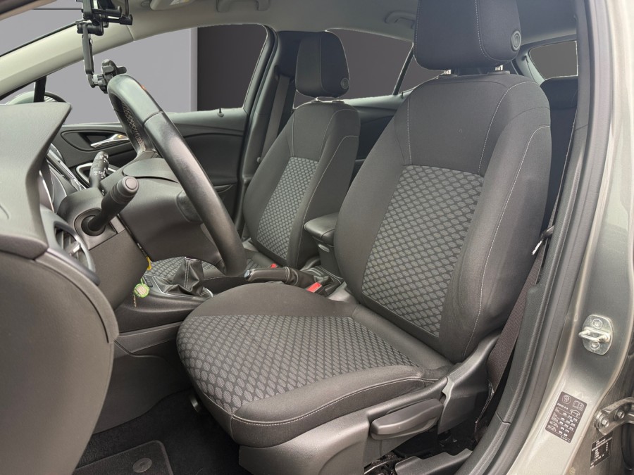 OPEL d'occasion ASTRA 1.6 D 110 EDITION 120 ANS de 2019 Vannes (56)﻿