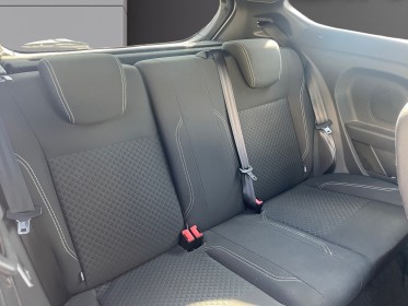 Ford fiesta 1.0 eco boost 100 ss white / radars arriÈres / bluetooth / courroie ok / garantie 12 mois occasion simplicicar...