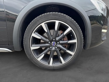 Volvo v60 cross country d4 awd 190 ch geartronic 6 luxe - siege électrique - radar arrière occasion simplicicar rennes...