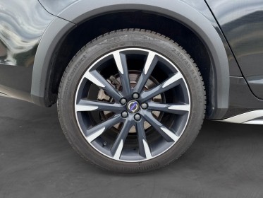 Volvo v60 cross country d4 awd 190 ch geartronic 6 luxe - siege électrique - radar arrière occasion simplicicar rennes...