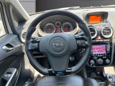 Opel corsa 1.6 turbo - 192 ch opc / édition nurburgring / toit ouvrant / sièges baquets / garantie occasion simplicicar...