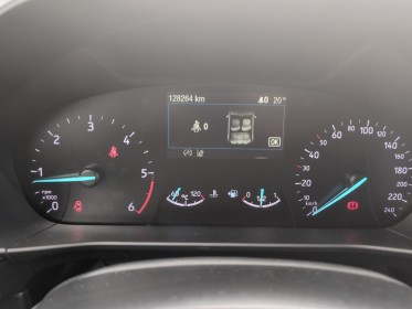 Ford focus 1.5 ecoblue 120 ss st line - garantie 12 mois occasion simplicicar brest simplicicar simplicibike france