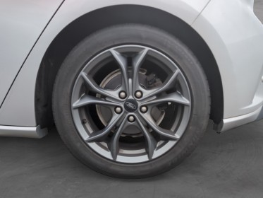 Ford focus 1.5 ecoblue 120 ss st line - garantie 12 mois occasion simplicicar brest simplicicar simplicibike france