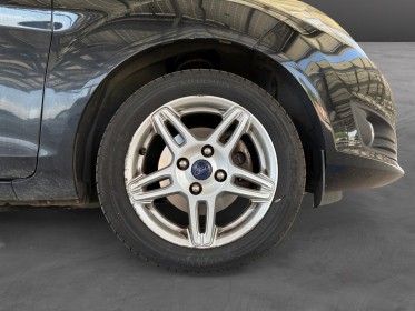 Ford fiesta 1.0 ecoboost 100 ss titanium clim auto radar de recul garantie 12 mois occasion simplicicar narbonne simplicicar...