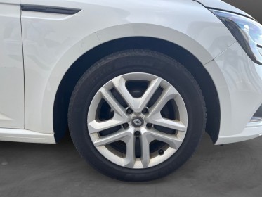 Renault megane iv berline business tce 100 energy business occasion simplicicar la ciotat simplicicar simplicibike france