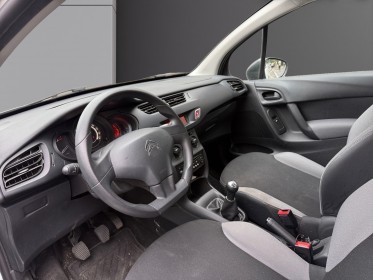 Citroen c3 vti 82 ch puretech confort radio, entretien citroën, garantie 12 mois occasion simplicicar villejuif  simplicicar...