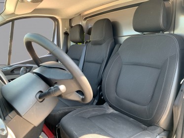 Renault trafic fourgon l2h1 1300 kg dci 120 ch e6 grand confort gps/climatisation garantie 12 mois occasion simplicicar...