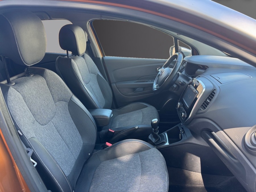 RENAULT d'occasion CAPTUR 1.2 TCE 120 ZEN de 2018 Saint Nazaire (44)﻿