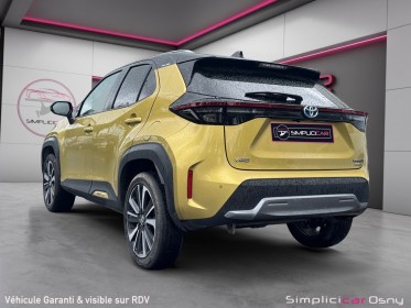 Toyota yaris cross pro hybride my21 hybride 116h awd-i dynamic business academy || garantie 12 mois || occasion osny...