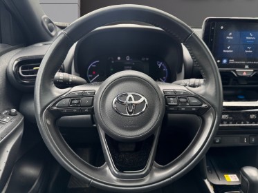 Toyota yaris cross pro hybride my21 hybride 116h awd-i dynamic business academy || garantie 12 mois || occasion osny...