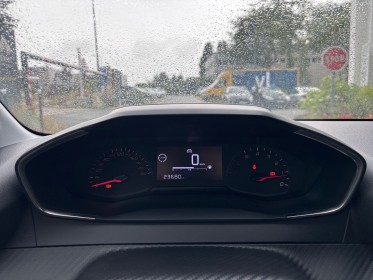 Peugeot 208 75 ss bvm5 like garantie 12 mois bluetooth kilométrage réel occasion simplicicar villebon-sur-yvette...