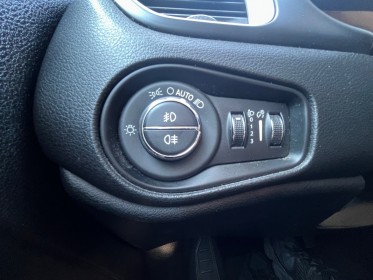 Jeep renegade 1.4 i multiair 140 ch limited - sellerie cuir - attention toit ouvrant non fonctionnel occasion...