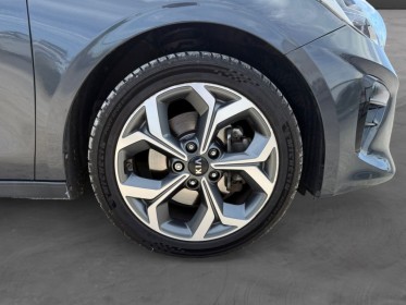 Kia ceed 1.6 crdi 115 ch isg dct7 edition 1 carplay garantie 12 mois occasion simplicicar poitiers simplicicar simplicibike...