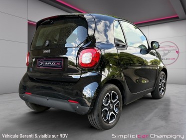 Smart fortwo coupe eq 82 ch prime-camera et bip de recul-accoudoir-sieges en cuir chauffant -toit panoramique occasion...