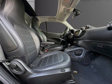 Smart fortwo coupe eq 82 ch prime-camera et bip de recul-accoudoir-sieges en cuir chauffant -toit panoramique occasion...