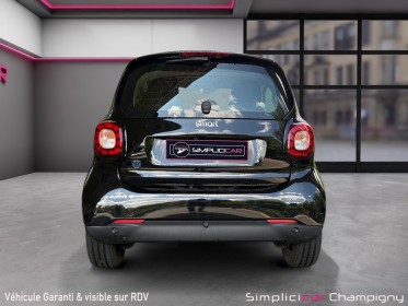 Smart fortwo coupe eq 82 ch prime-camera et bip de recul-accoudoir-sieges en cuir chauffant -toit panoramique occasion...