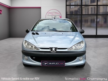 Peugeot 206 2.0e 16v s16 - climatisation automatique - peu kilométré - garantie 12 mois occasion champigny-sur-marne (94)...