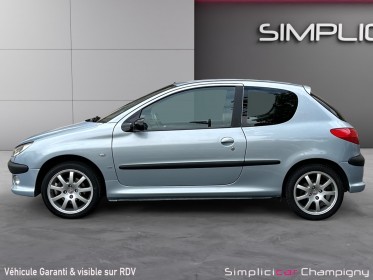 Peugeot 206 2.0e 16v s16 - climatisation automatique - peu kilométré - garantie 12 mois occasion champigny-sur-marne (94)...