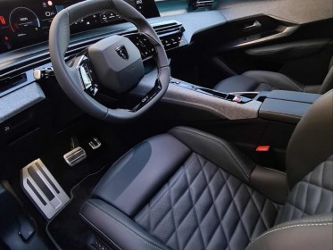 Peugeot 3008 iii 136ch hybrid /finition gt/ pack cuir exécutif/ siege chauffants avant arriere/ siege massant/ camera...