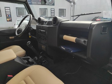 Land rover defender 110 td4 2.4l 122 ch occasion simplicicar reims simplicicar simplicibike france
