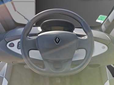 Renault twizy 6.1 kwh occasion simplicicar tours  simplicicar simplicibike france