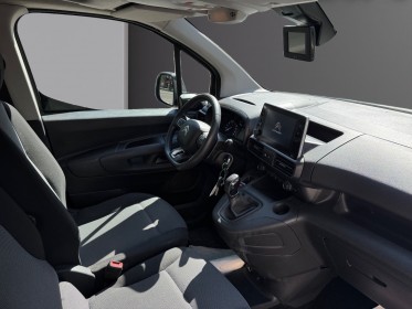 Citroen berlingo taille xl bluehdi 100 ss bvm shine/driver 3 places /camera 360/ porte laterale occasion paris 17ème...