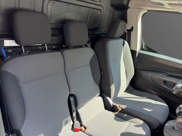 Citroen berlingo taille xl bluehdi 100 ss bvm shine/driver 3 places /camera 360/ porte laterale occasion paris 17ème...