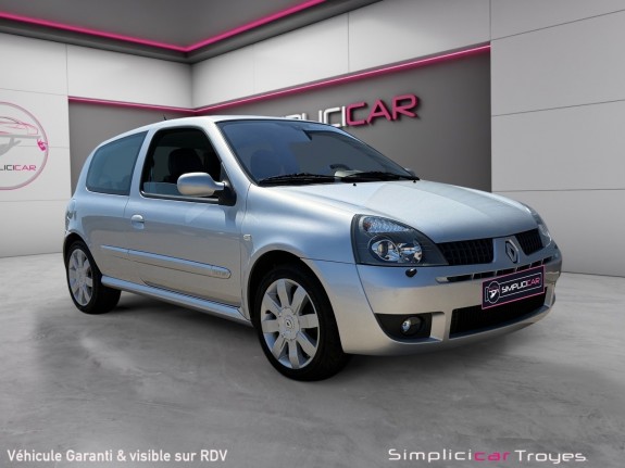 Renault clio 2.0i 16v sport occasion troyes simplicicar simplicibike france