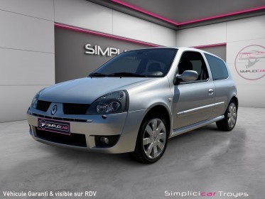 Renault clio 2.0i 16v sport occasion troyes simplicicar simplicibike france