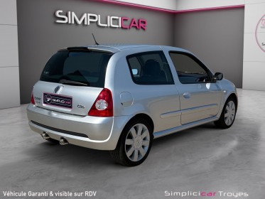 Renault clio 2.0i 16v sport occasion troyes simplicicar simplicibike france